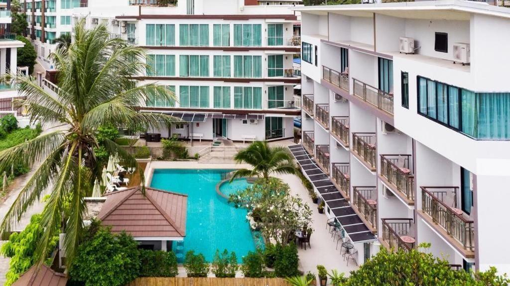 Dipantai Boutique Beach Resort Patong Exterior photo