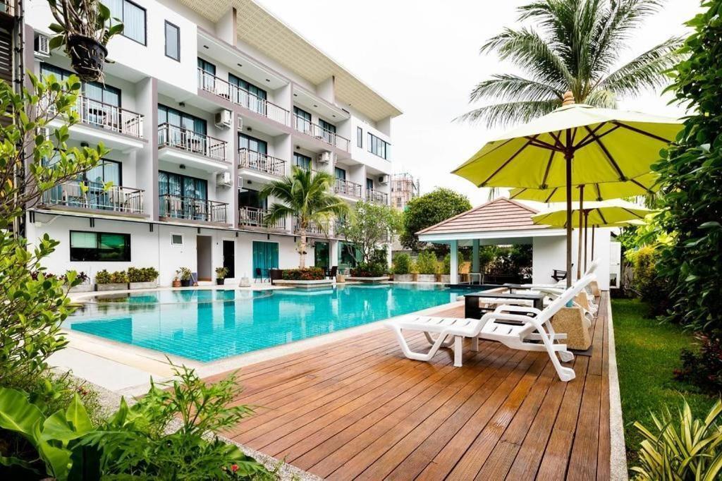 Dipantai Boutique Beach Resort Patong Exterior photo